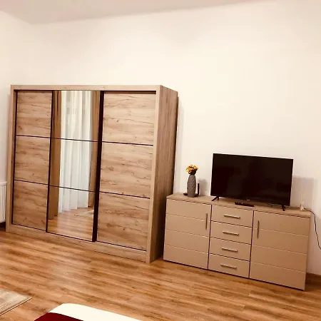Joy Paris 5&6 Timişoara